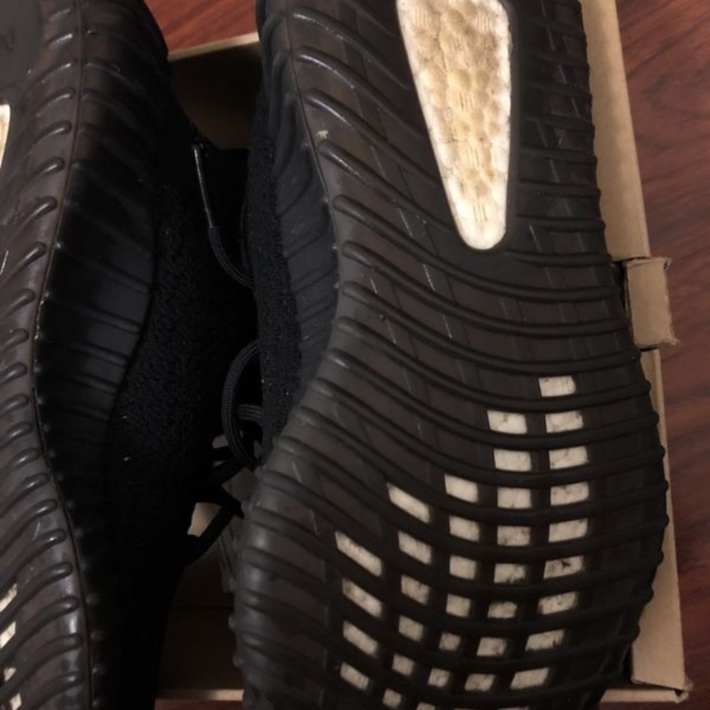 Yeezy 350 olive - Picture 5 of 6